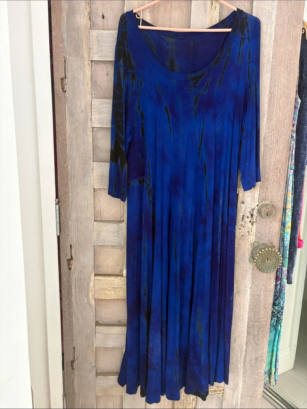 Blue Tie-Dye Maxi Dress with Scoop Neck